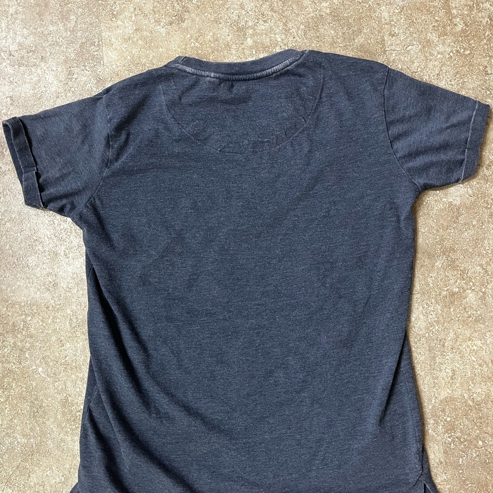 Auburn University Group of 4 Women’s Tshirts - Picture 8 of 10